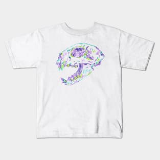 2021 03 skulls cat Kids T-Shirt